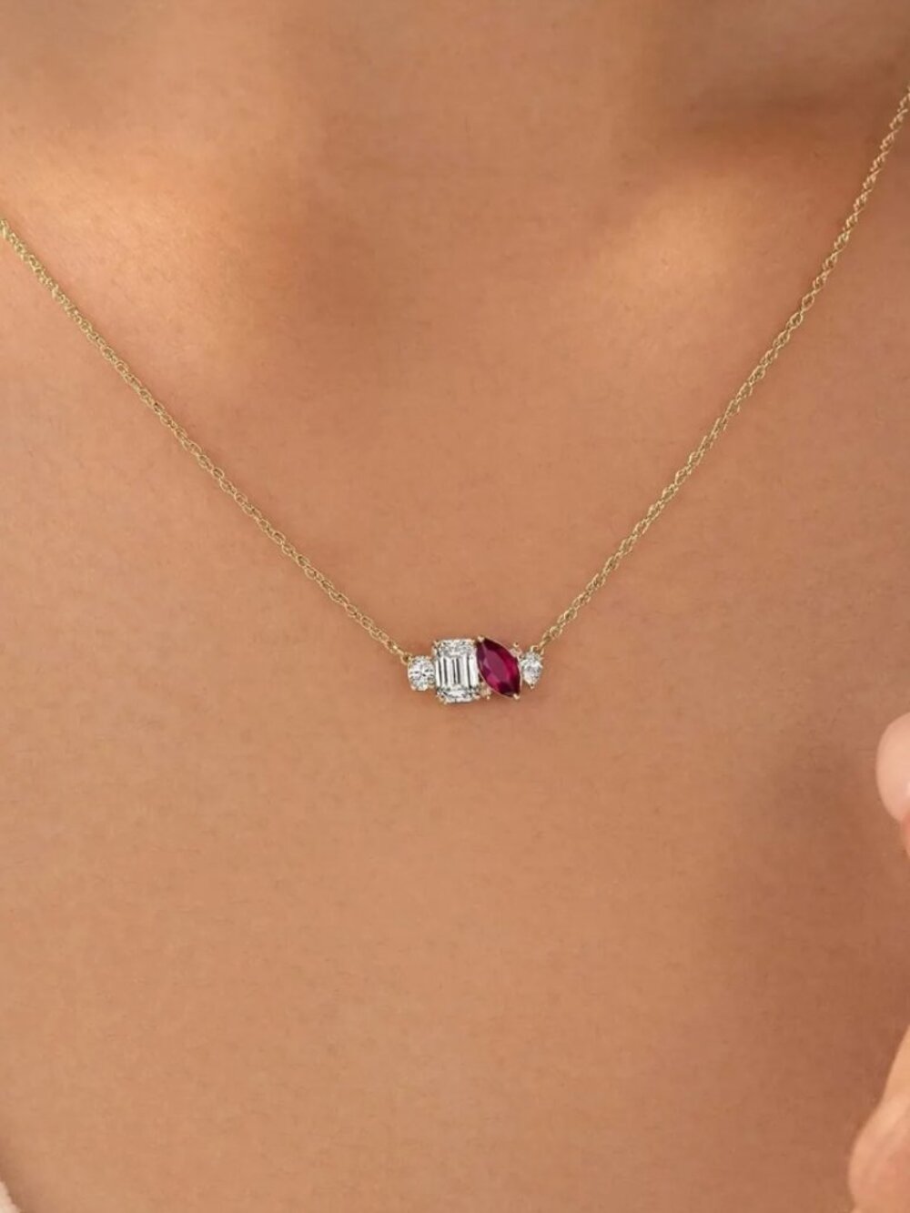 Birthstone pendant necklace